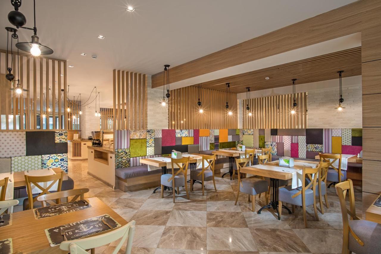 Marina White Sands Beach Hotel Obzor Buitenkant foto
